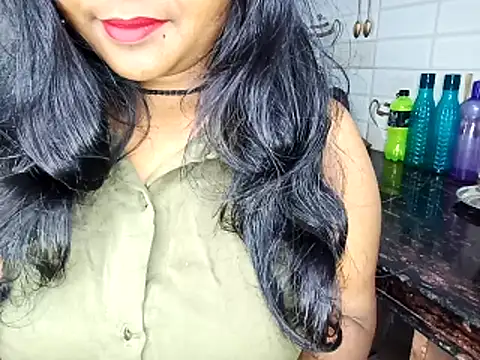 Snapshot of Muktha chatting on March 16, 2026, 5:44 am Muktha online show from March 16, 2026, 5:44 am