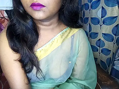 Snapshot of Muktha chatting on February 15, 2025, 4:01 pm Muktha online show from February 15, 2025, 4:01 pm