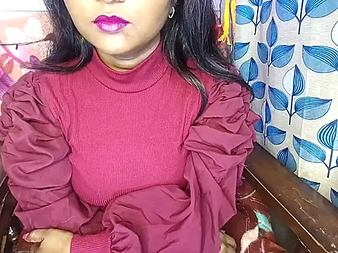 Snapshot of Muktha chatting on February 20, 2025, 9:42 pm Muktha online show from February 20, 2025, 9:42 pm