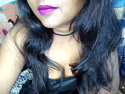 Snapshot of Muktha chatting on March 21, 2025, 7:57 pm Muktha online show from March 21, 2025, 7:57 pm