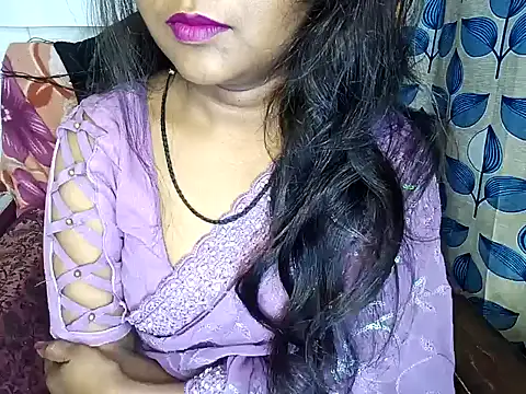 Snapshot of Muktha chatting on February 14, 2025, 1:23 am Muktha online show from February 14, 2025, 1:23 am