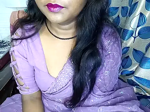 Snapshot of Muktha chatting on February 26, 2025, 4:41 am Muktha online show from February 26, 2025, 4:41 am
