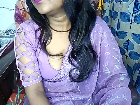 Snapshot of Muktha chatting on February 17, 2025, 7:58 am Muktha online show from February 17, 2025, 7:58 am