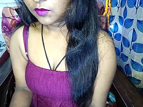 Snapshot of Muktha chatting on February 17, 2025, 3:44 pm Muktha online show from February 17, 2025, 3:44 pm