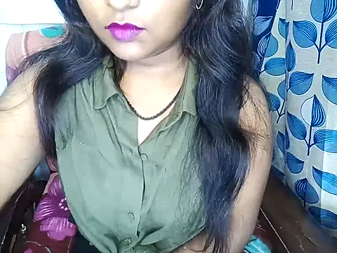 Snapshot of Muktha chatting on February 25, 2025, 6:36 am Muktha online show from February 25, 2025, 6:36 am