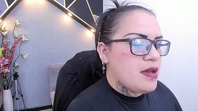 Snapshot of brigittemiller chatting on April 10, 2026, 1:56 am brigittemiller online show from April 10, 2026, 1:56 am