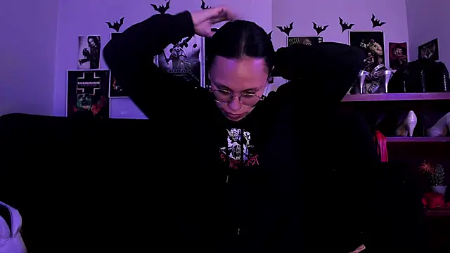 Snapshot of lilith-deveraux chatting on June 30, 2026, 4:45 am lilith-deveraux online show from June 30, 2026, 4:45 am