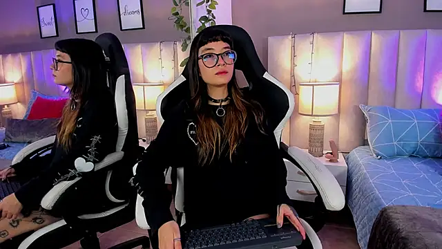 Snapshot of dayanne07 chatting on November 18, 2025, 10:13 pm dayanne07 online show from November 18, 2025, 10:13 pm