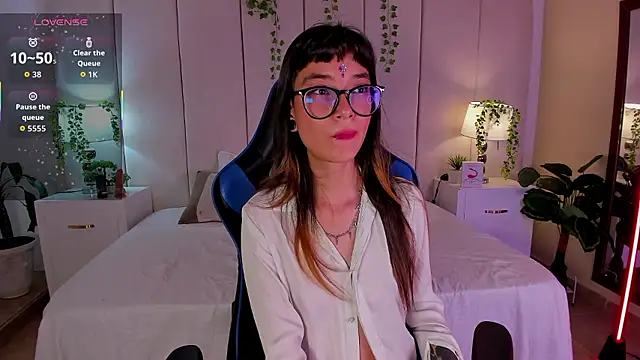 dayanne07 online show from January 8, 2026, 8:42 am