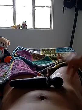 Karii-R online show from November 12, 2025, 12:42 pm