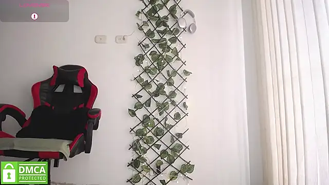 Snapshot of darkviper26 chatting on February 28, 2026, 8:19 pm darkviper26 online show from February 28, 2026, 8:19 pm