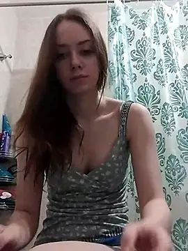 Snapshot of Irma-Bennet chatting on March 19, 2025, 9:48 pm Irma-Bennet online show from March 19, 2025, 9:48 pm