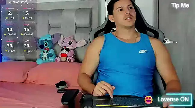 victor vixen online show from March 6, 2025, 3:13 pm