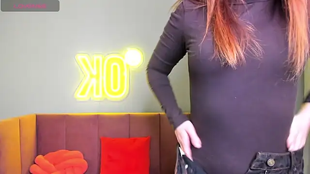 Snapshot of KetrinWhite chatting on April 10, 2026, 1:23 am KetrinWhite online show from April 10, 2026, 1:23 am