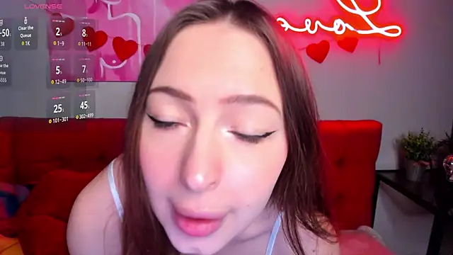 Snapshot of KetrinWhite chatting on April 9, 2026, 1:29 am KetrinWhite online show from April 9, 2026, 1:29 am