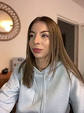 Snapshot of Mia_Ethan chatting on September 25, 2025, 10:10 am Mia Ethan online show from September 25, 2025, 10:10 am