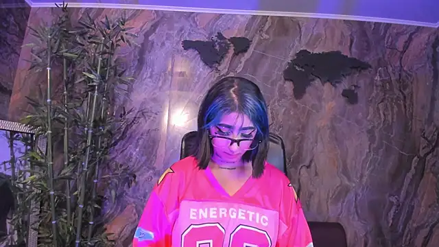 Snapshot of Alahia_Dangelo chatting on February 11, 2026, 5:35 pm Alahia Dangelo online show from February 11, 2026, 5:35 pm