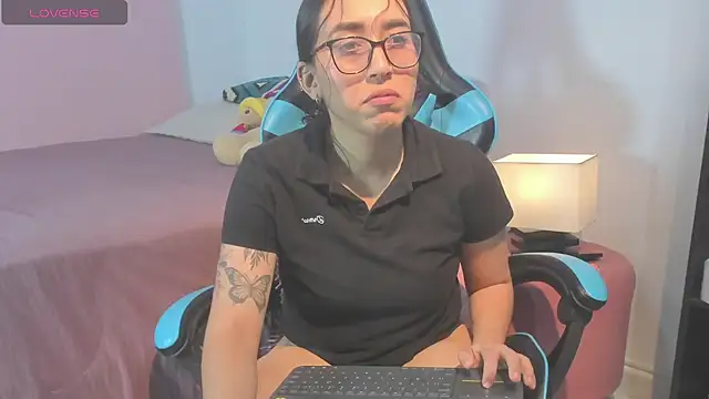  maria foxx  online show from June 30, 2026, 9:48 pm
