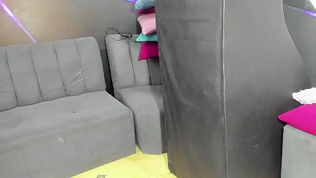 Snapshot of playsgirlhot chatting on January 16, 2026, 11:14 am playsgirlhot online show from January 16, 2026, 11:14 am