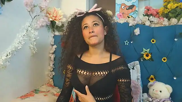 Milkdulce1 online show from May 23, 2026, 11:20 am