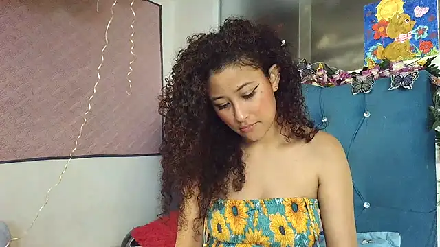 Milkdulce1 online show from February 24, 2026, 1:34 pm