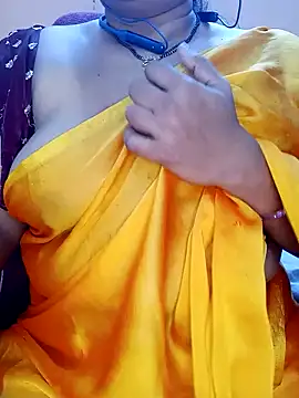 Snapshot of Sexy-Telugunayana2 chatting on February 13, 2025, 11:50 am Sexy-Telugunayana2 online show from February 13, 2025, 11:50 am