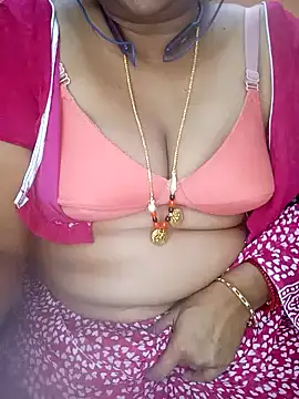Snapshot of Sexy-Telugunayana2 chatting on January 22, 2025, 6:31 pm Sexy-Telugunayana2 online show from January 22, 2025, 6:31 pm
