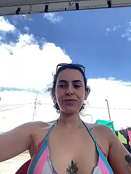 Snapshot of Morguissz chatting on December 29, 2024, 5:44 pm Morguissz online show from December 29, 2024, 5:44 pm