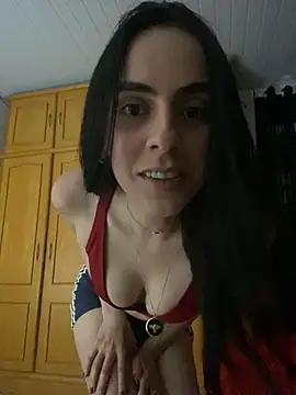 Snapshot of Morguissz chatting on February 5, 2025, 5:20 pm Morguissz online show from February 5, 2025, 5:20 pm