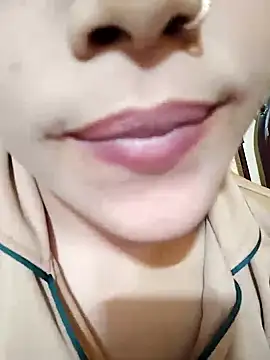 Snapshot of Anki-doll chatting on February 21, 2025, 12:49 pm Anki-doll online show from February 21, 2025, 12:49 pm