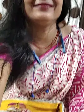 Snapshot of yoursweety09 chatting on April 20, 2026, 12:02 am yoursweety09 online show from April 20, 2026, 12:02 am
