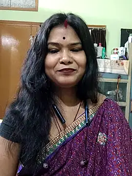 yoursweety09 online show from December 15, 2025, 1:50 pm