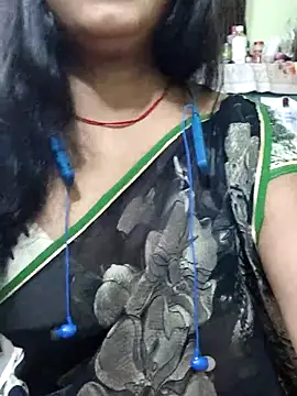 Snapshot of yoursweety09 chatting on April 19, 2026, 2:07 pm yoursweety09 online show from April 19, 2026, 2:07 pm