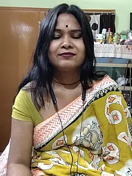 yoursweety09 online show from February 3, 2026, 5:38 am