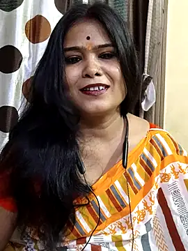 Snapshot of yoursweety09 chatting on September 15, 2025, 8:15 am yoursweety09 online show from September 15, 2025, 8:15 am