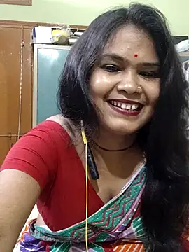Snapshot of yoursweety09 chatting on May 18, 2026, 7:13 am yoursweety09 online show from May 18, 2026, 7:13 am