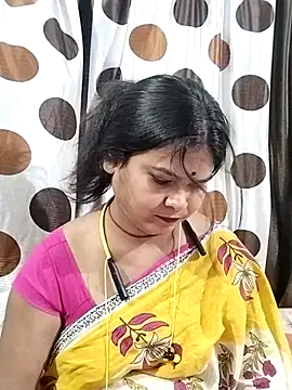 Snapshot of yoursweety09 chatting on May 6, 2026, 12:25 am yoursweety09 online show from May 6, 2026, 12:25 am