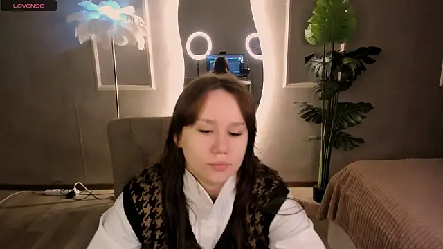 Alisia Mars online show from October 12, 2025, 5:20 am