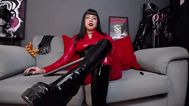 Snapshot of Carla_Phoenix chatting on March 20, 2025, 7:14 pm Carla Phoenix online show from March 20, 2025, 7:14 pm