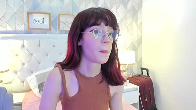Snapshot of Nastya_Fantasy chatting on February 17, 2025, 7:23 pm Nastya Fantasy online show from February 17, 2025, 7:23 pm