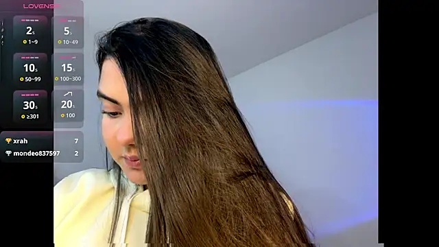 Snapshot of gabbyfoox chatting on September 19, 2025, 2:59 am gabbyfoox online show from September 19, 2025, 2:59 am