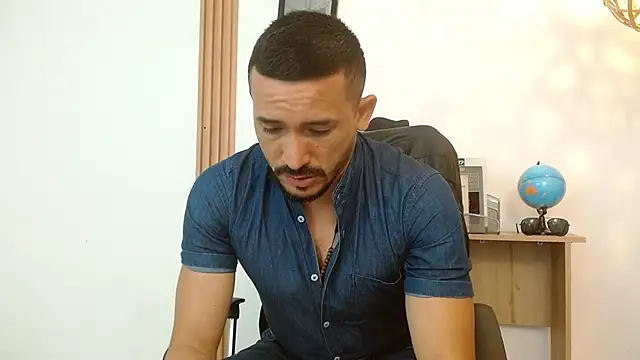 Reiko 85  online show from September 10, 2025, 2:38 pm