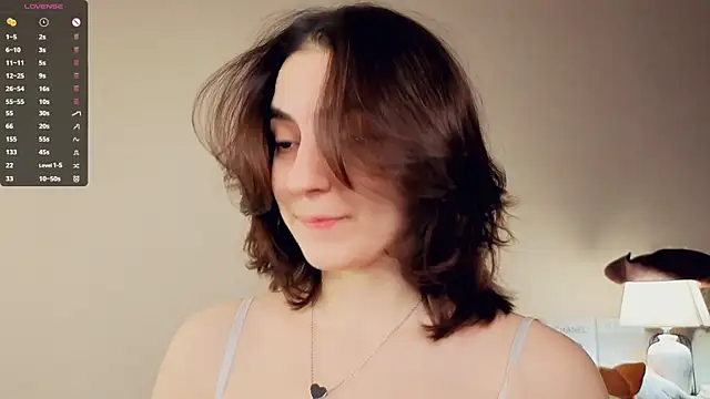 Snapshot of DracosMoon chatting on February 15, 2026, 7:20 am DracosMoon online show from February 15, 2026, 7:20 am