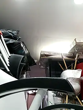 Snapshot of alexander32r chatting on September 23, 2025, 3:19 pm alexander32r online show from September 23, 2025, 3:19 pm