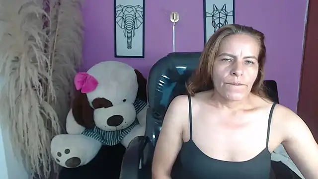 Milf karlye online show from October 1, 2025, 2:27 am