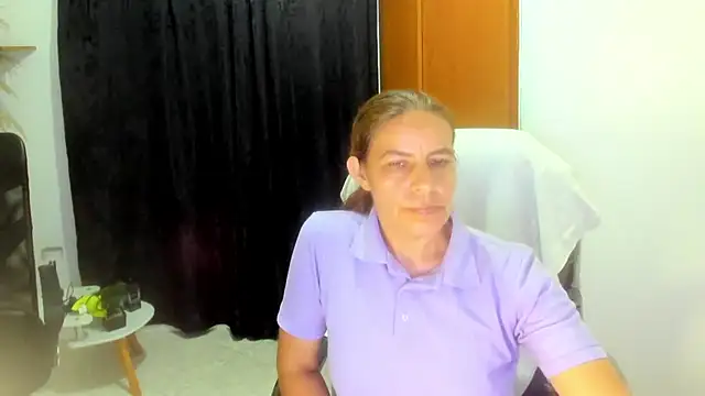 Milf karlye online show from November 22, 2025, 2:54 am