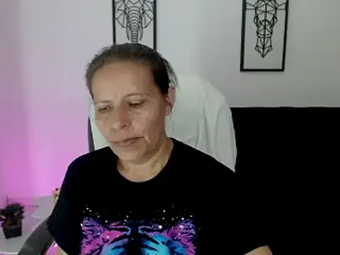 Milf karlye online show from February 7, 2025, 9:16 am