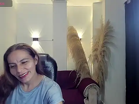 Milf karlye online show from May 25, 2026, 5:51 am