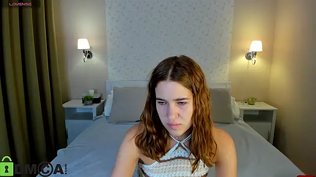 Snapshot of Jennifer_Wadee chatting on April 15, 2026, 11:05 pm Jennifer Wadee online show from April 15, 2026, 11:05 pm