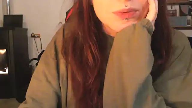 complicata mente online show from February 27, 2025, 7:04 pm